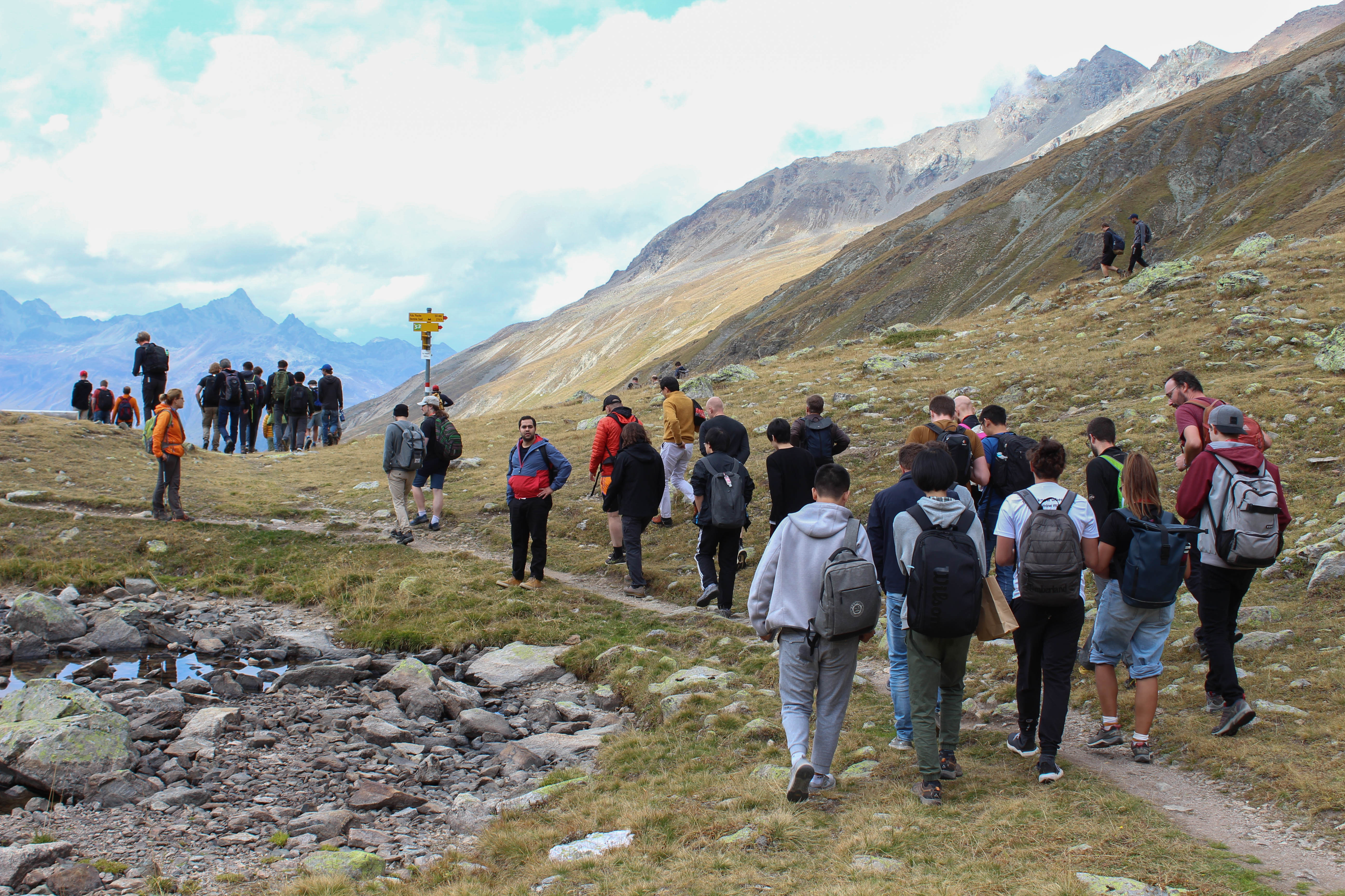 Hike in the neighbourhood of Pontresina on Day 3 of Spin Qubit 5